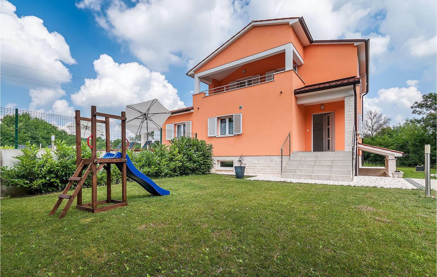 Casa vacanza a Arsia a partire da 141€ a notte