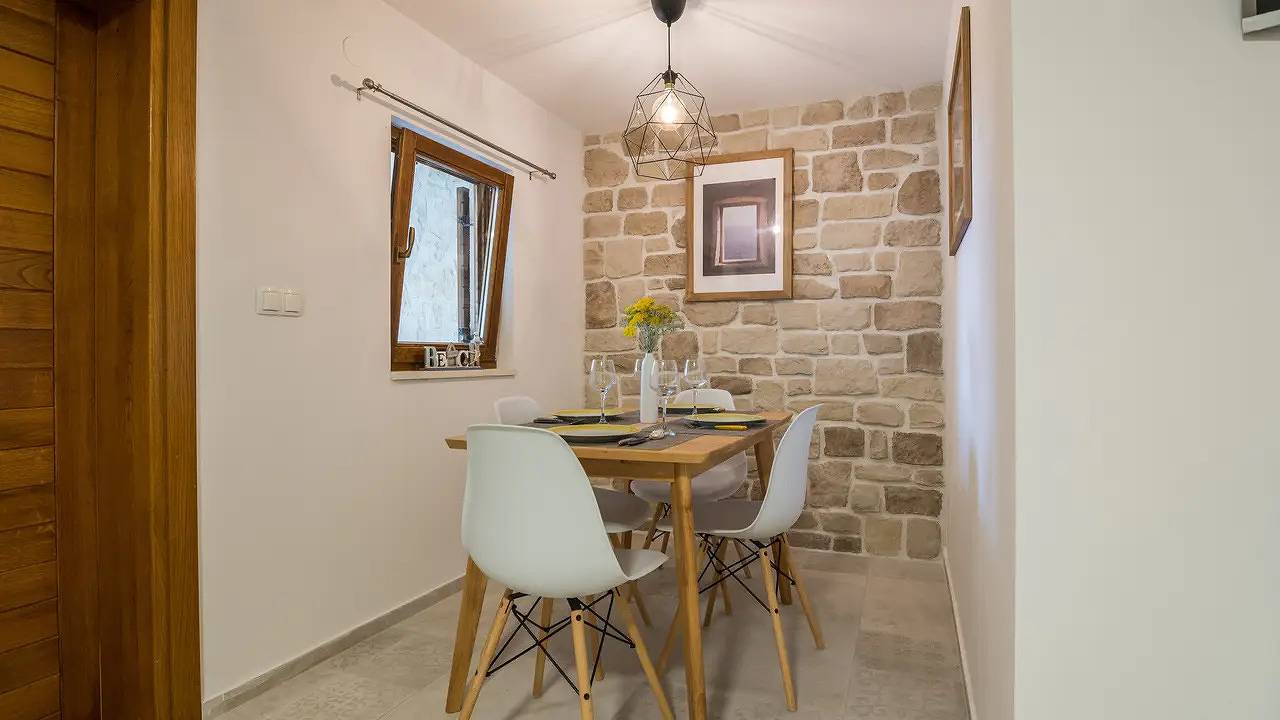 Appartamento vacanze a Vir a partire da 93€ a notte