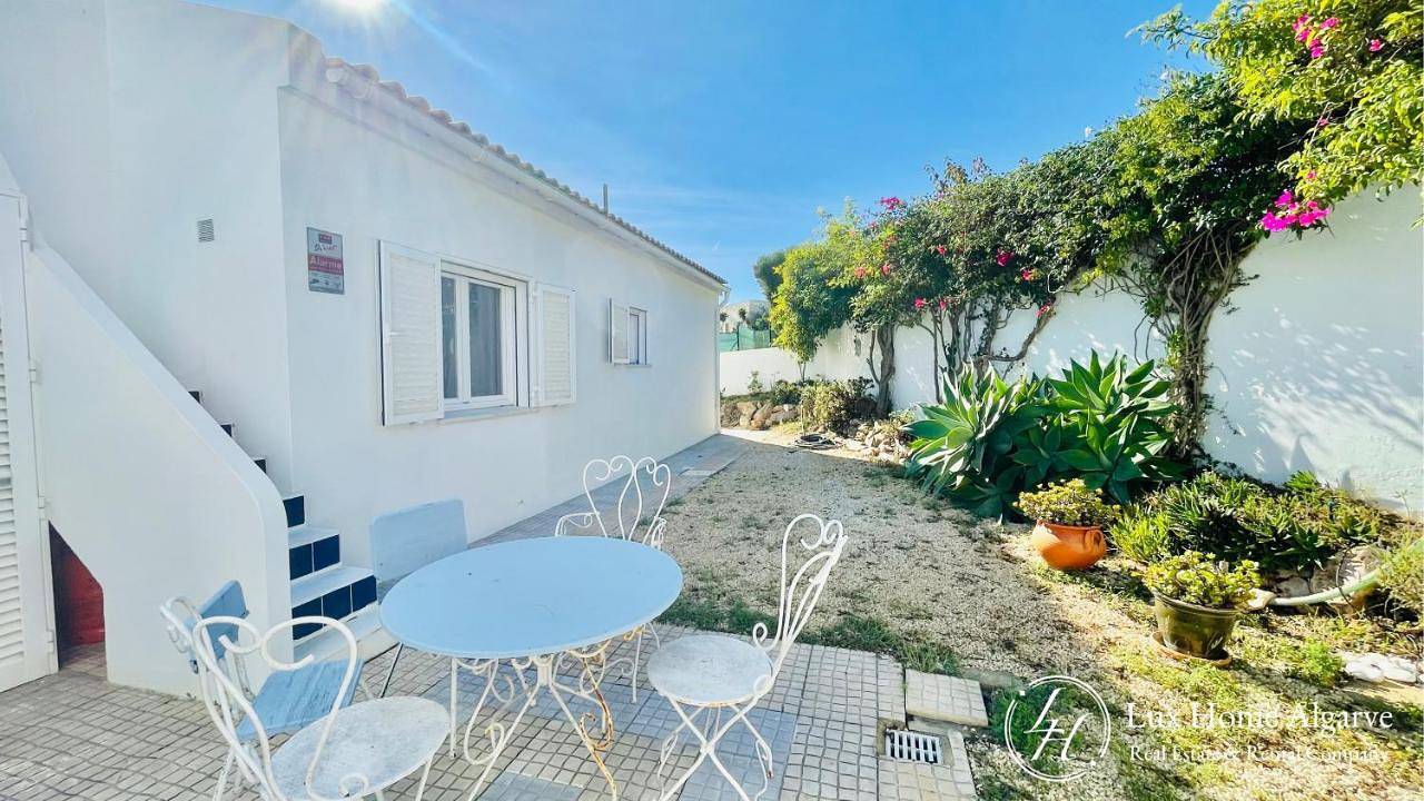 Casaâncora - Sea View Rooftop - 1km Beach - Garden in Raposeira, Vila do Bispo e Raposeira