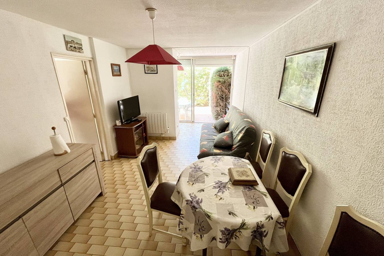 Ganze Wohnung, Ferienwohnung für 4 Personen mit Terrasse in La Grande-Motte, Côte d'Améthyste