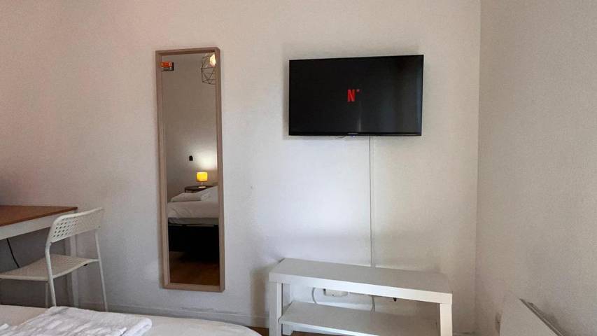 Gîte pour 2 personnes, avec vue et balcon à Saint-Martin-d'Hères - 4