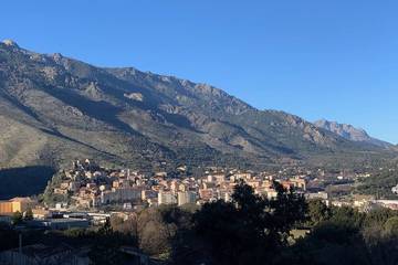 Location de vacances pour 2 personnes, avec terrasse à Corte