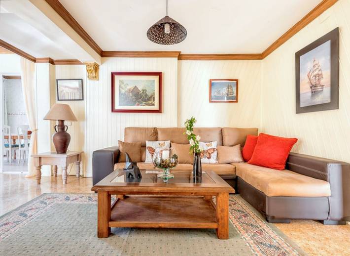 Chalet para 8 personas, con terraza y piscina en Provincia de Málaga - 4