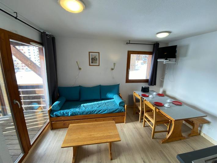 Appartement entier, Appartement à Superdévoluy pour 4 pers. avec balcon, à 200m des pistes et des commerces in Saint-Étienne-en-Dévoluy, Le Dévoluy