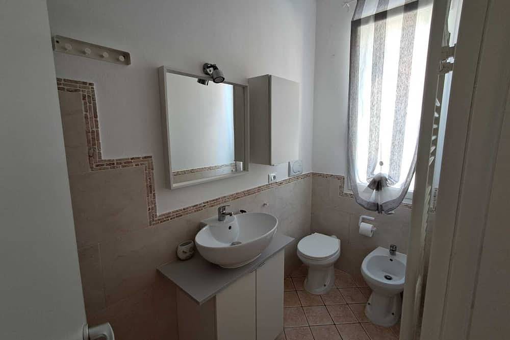 Apartamento entero, Le Dune - Your cozy retreat a stone's throw from the sea in Rimini in Viserba, Rímini