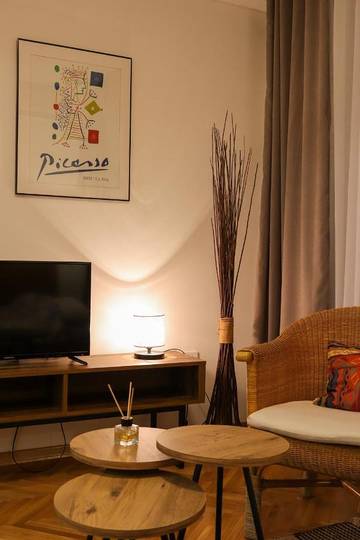 Gîte pour 2 personnes, avec terrasse et vue, animaux acceptés à Skopje