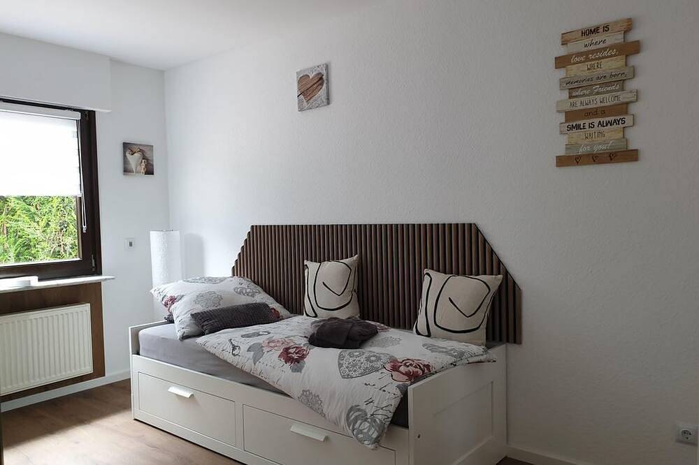 Ganze Wohnung, Ferienwohnung Glühwürmchen - Appartement/Fewo, Bad, Wc in Engelskirchen, Oberbergischer Kreis