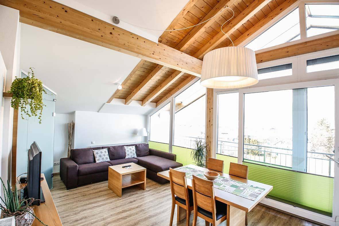 Ganze Ferienwohnung, Einzelzimmer mit Balkon in Golling an der Salzach, Tennengau