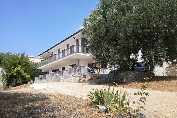 Ferienwohnung für 4 Personen, mit Terrasse und Garten in Marina di Camerota - 4