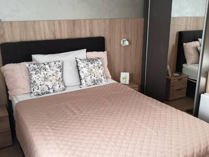 Appartement de vacances pour 3 personnes, avec sauna ainsi que balcon et jacuzzi, adapté aux familles