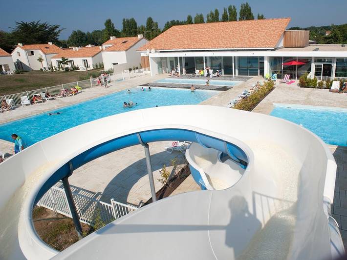 Camping pour 4 personnes, avec sauna à Olonne-sur-Mer