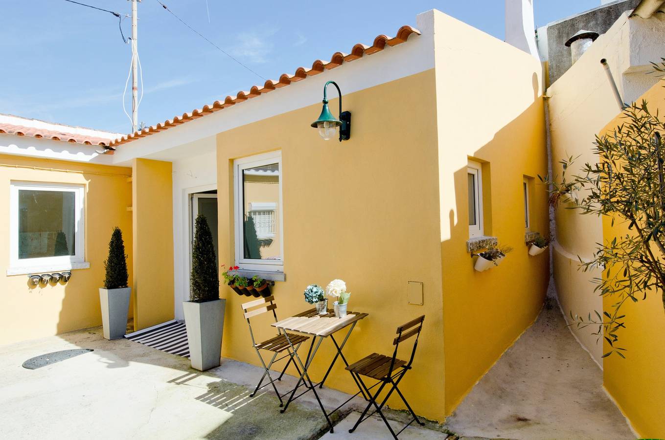 Casa das Hortênsias : Terrasse partagée et Wi-Fi à Livramento in Cascais e Estoril, Costa de Lisboa