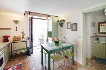 Apartment for 2 People in Taormina, Messina Province, Photo 4