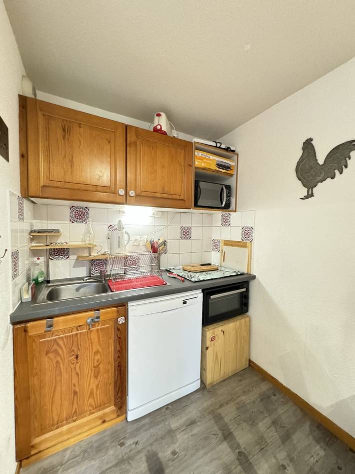 Gîte pour 8 personnes, avec balcon, adapté aux familles dans Saint-Étienne-en-Dévoluy - 4