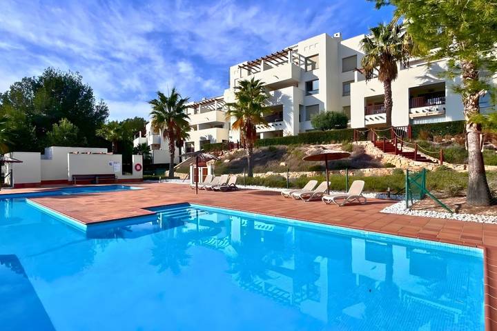 Holiday apartment for 4 people, with garden and pool, child-friendly - 1
