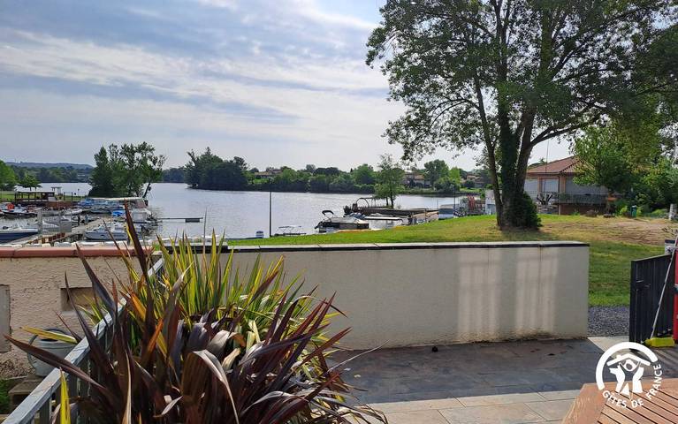 Gîte pour 6 personnes, avec jardin à Rivières - 4