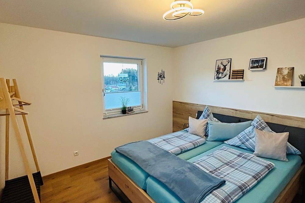 Ganze Wohnung, Ferienwohnung Teufelstisch (82qm) im Erdgeschoss mit Süd Terrasse in Bischofsmais, Ostbayern