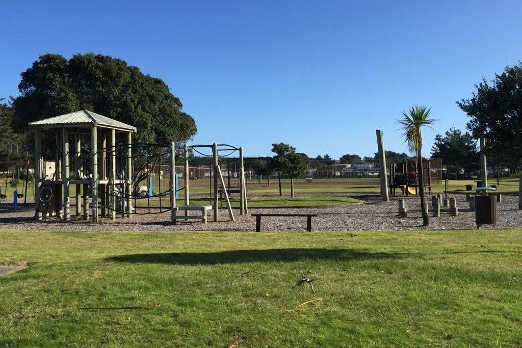 Ein familienfreundlicher Bach in Manawatu-Wanganui