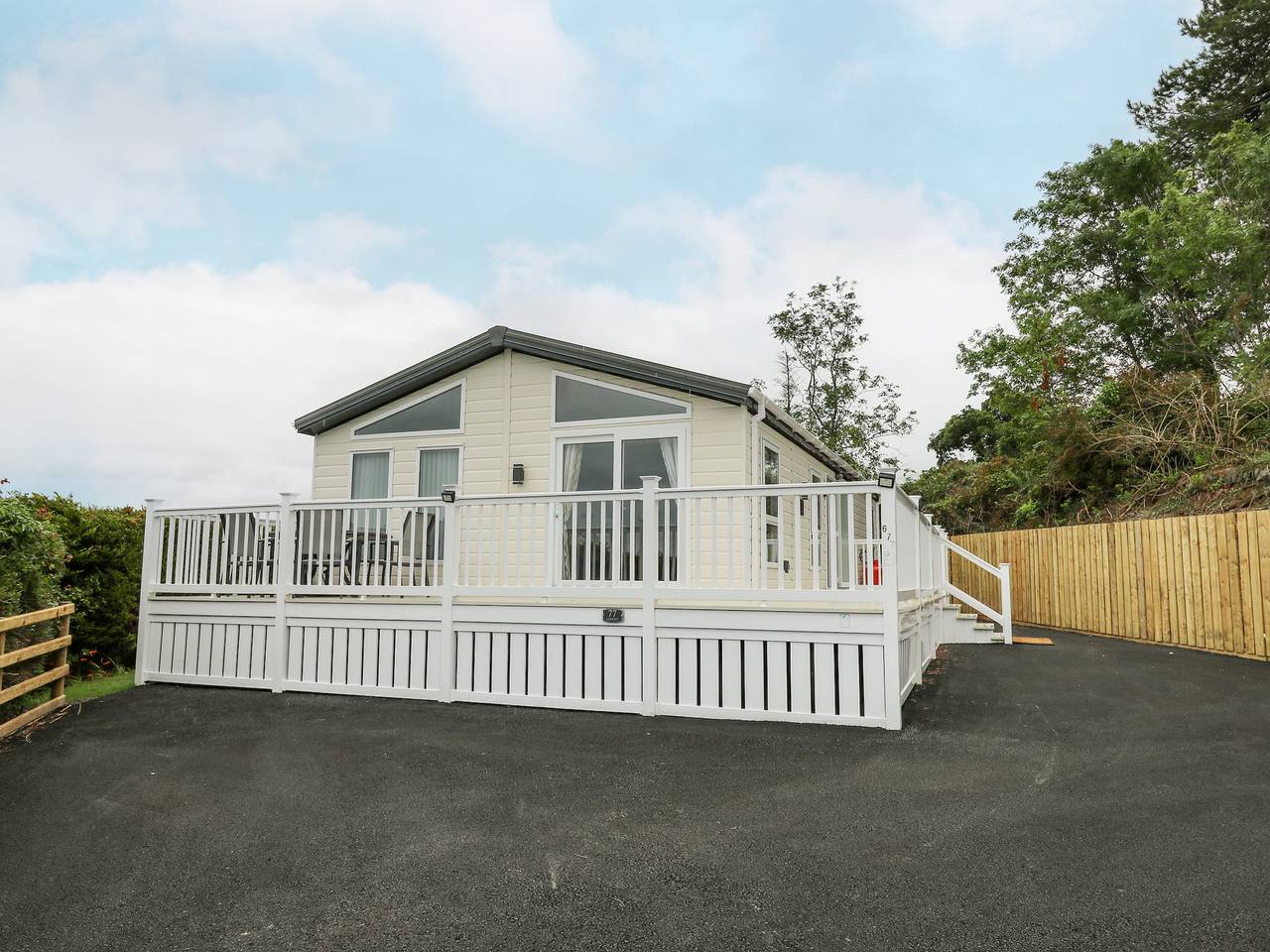 Platinum Lodge in Borth, Cardigan Bay