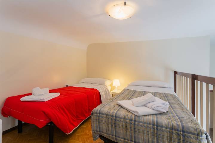 Gîte pour 5 personnes, avec balcon dans Torre a Mare - 3