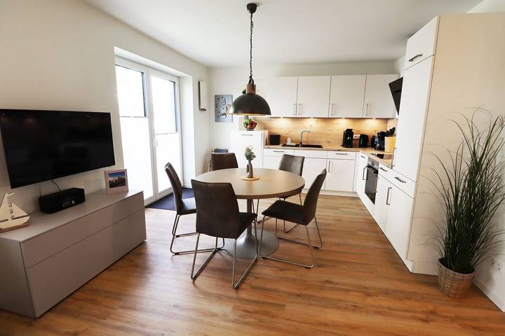 Ferienwohnung für 4 Personen, mit Balkon und Sauna am Jadebusen