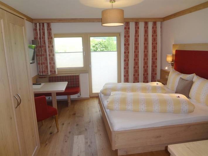 Bauernhaus für 2 Personen, mit Balkon und Ausblick sowie Seeblick und Garten, kinderfreundlich in Tirol - 4