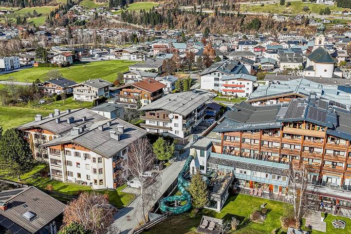 Vacation apartment for 6 people, with yard - 1