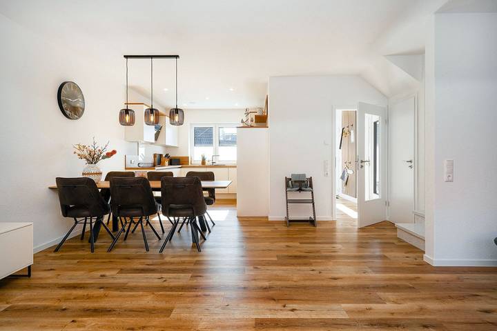 Ferienhaus für 6 Personen, mit Terrasse und Garten in Carolinensiel - 4