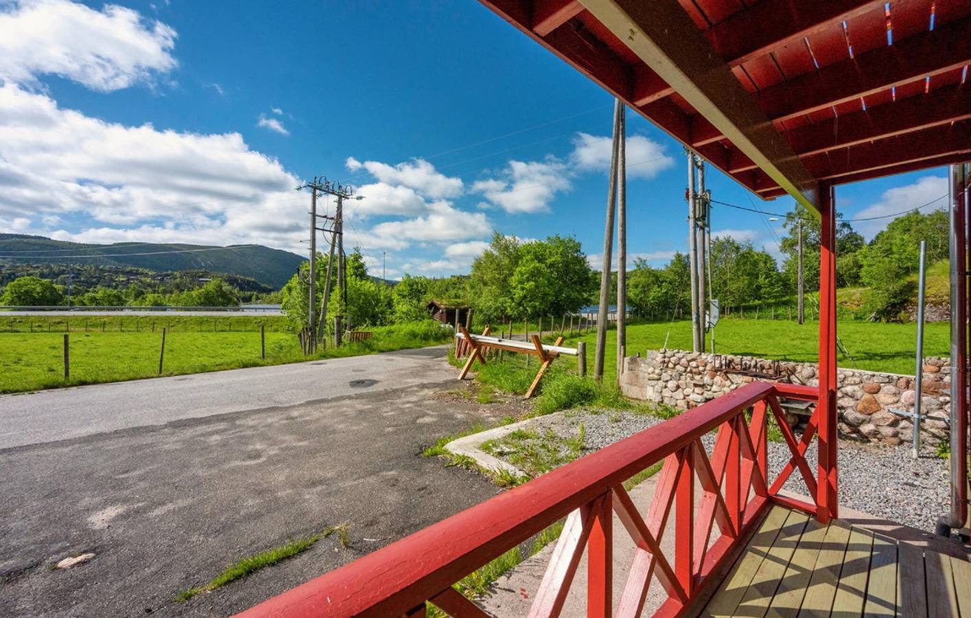 Hel ferieleilighet, Ferieleilighet for 6 personer med terrasse in Sinnes, Sirdal 