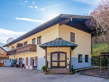 Ferienwohnung für 4 Personen, mit Balkon und Ausblick in Berchtesgaden
