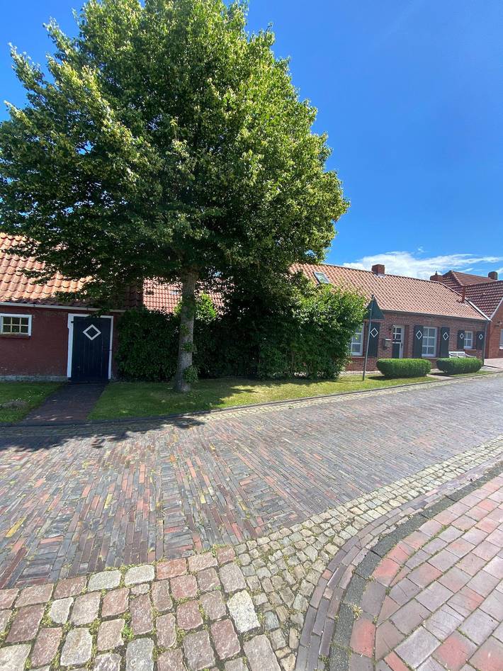 Ferienhaus für 4 Personen, mit Terrasse und Garten sowie Sauna in Rysum
