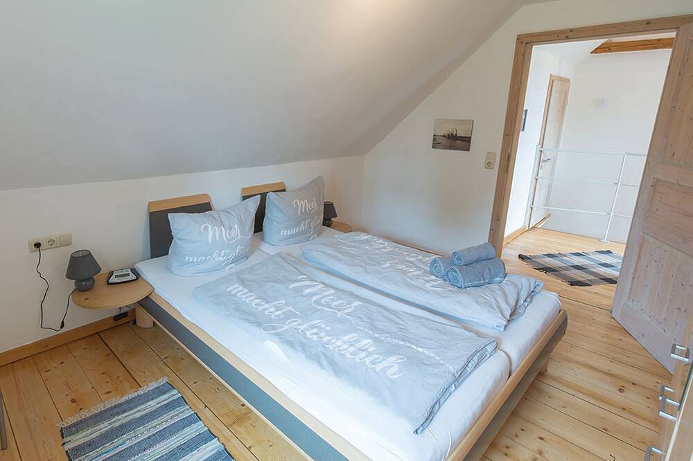 Ganze Wohnung, Ferienwohnung Komfort, Fewo Vermittlung Nordsee - Ferienwohnung Komfort in Sehestedt (Jade), Stadland