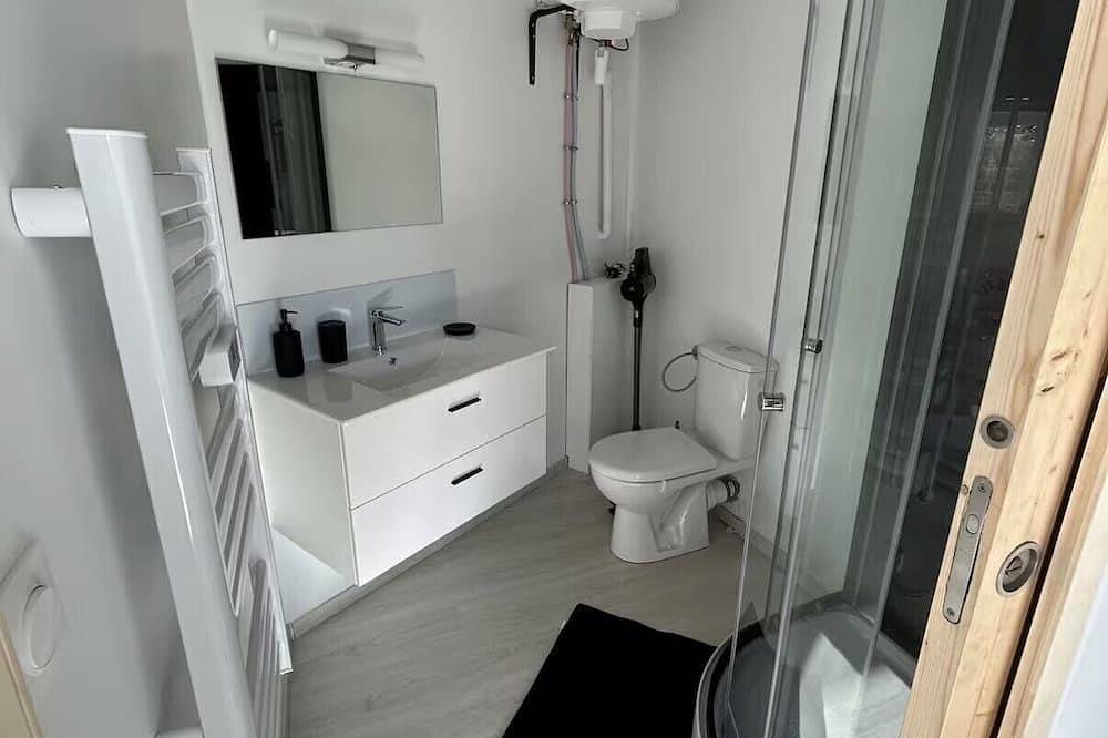 Entire apartment, Air-conditioned studio Le Porge for 2 persons in Le Porge, Médoc Regional Natural Park