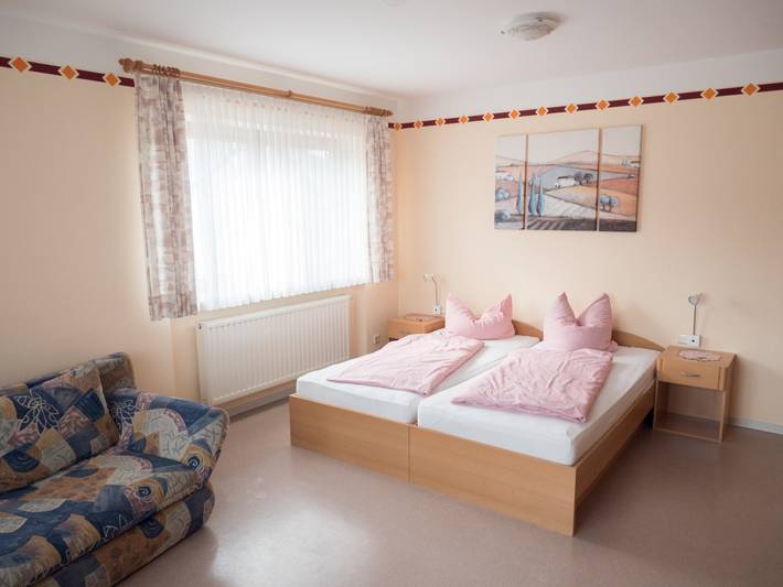 Ferienwohnung für 6 Personen, mit Garten und Sauna in Hohenlohe - 4