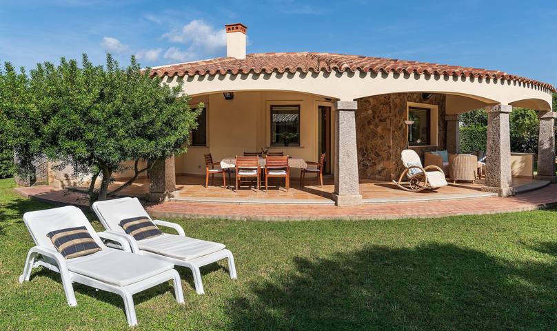 Villa pour 6 personnes, avec jardin à Costa Rei - 2