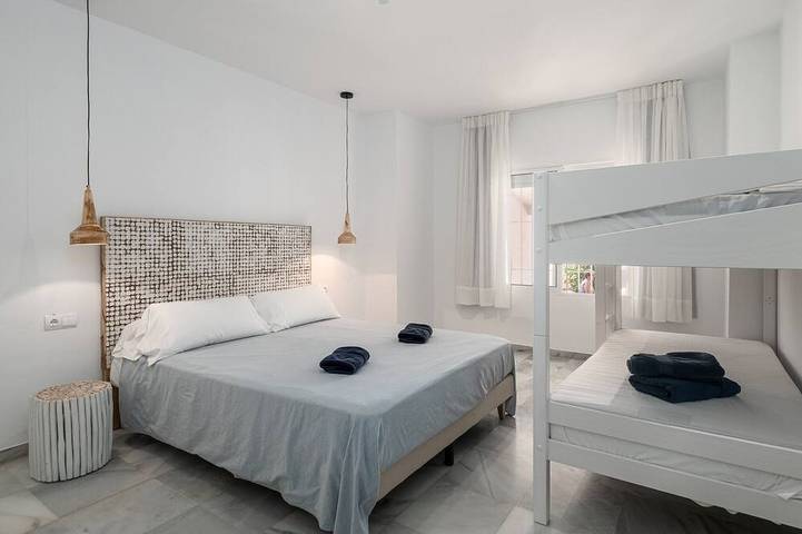 Finca für 8 Personen, mit Garten und Terrasse in San Roque - 3