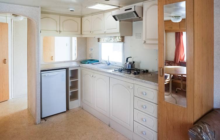 Ferienhaus für 4 Personen mit Terrasse in Granica Łazy, Jezioro Jamno