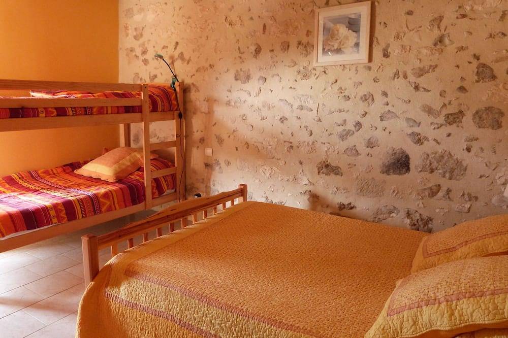 Gîte de plain pied de 130m2 in Villeréal, Région de Villeneuve-sur-Lot