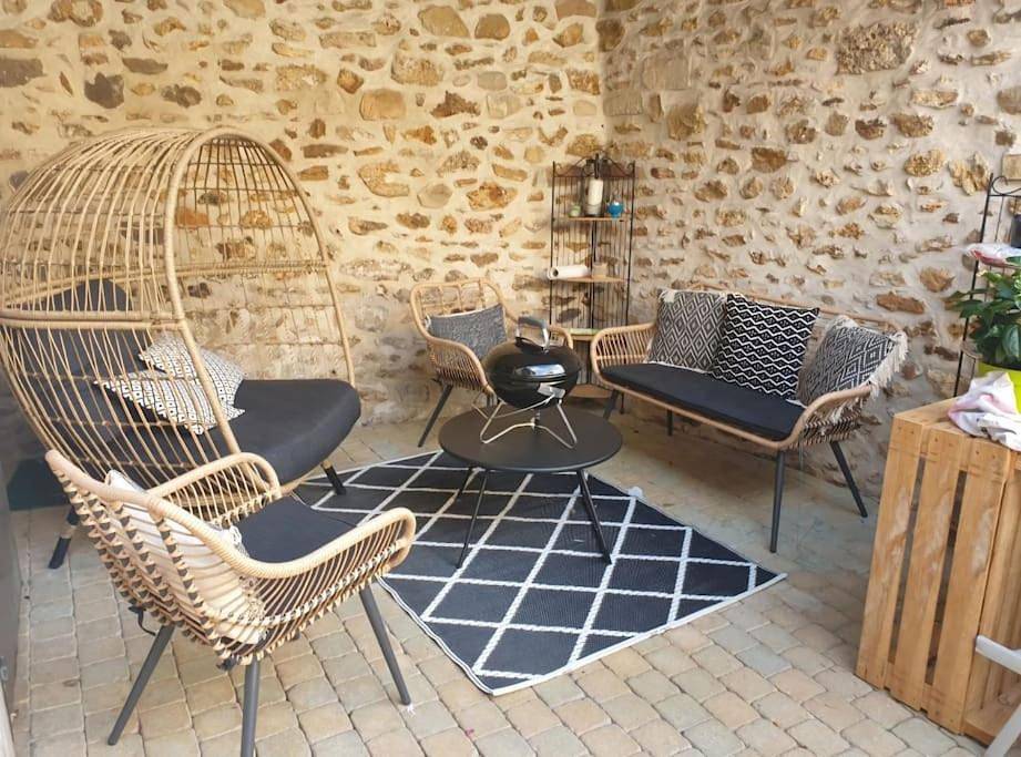 Appartement entier, Two-Bedroom Apartment in Marcoussis, Essonne