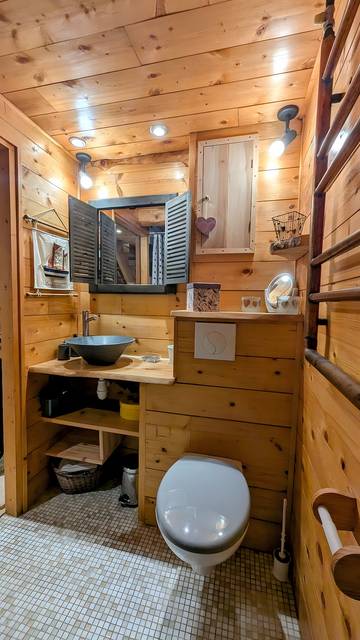 Cottage for 5 People in Saint-Pierre-d'Entremont, Western Alps, Photo 4