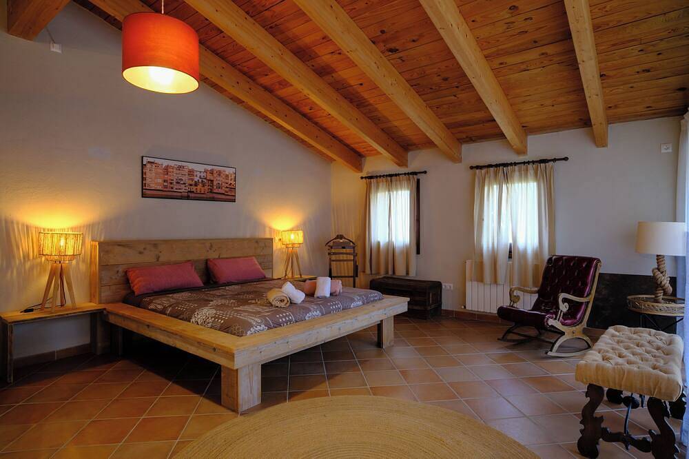 Rural house in the middle of nature, La Garrocha. Arc de Can Puig. Besalú. in Sant Ferriol, Garrotxa
