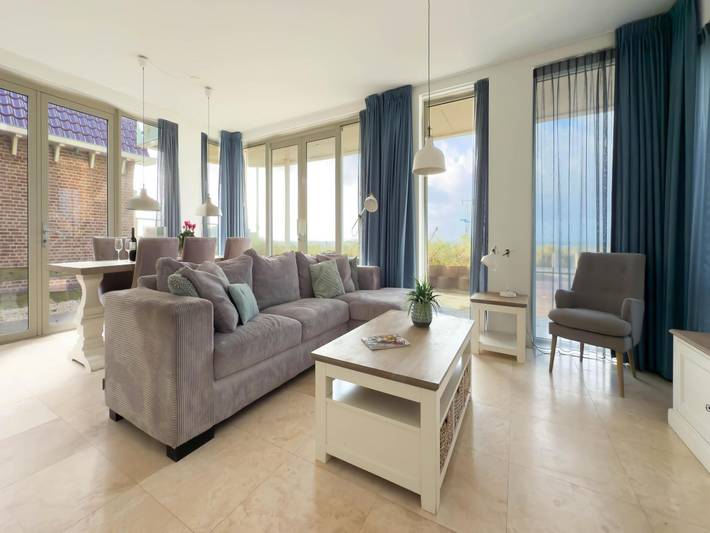 Ferienwohnung für 6 Personen, mit Terrasse und Garten