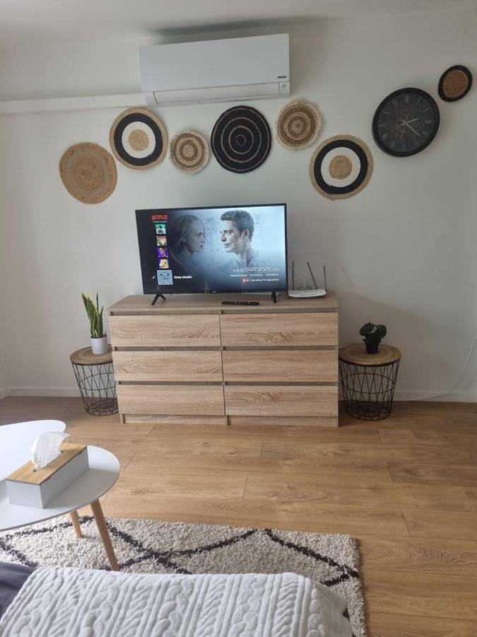 The Grey studio in Saint-Michel-sur-Orge, Essonne