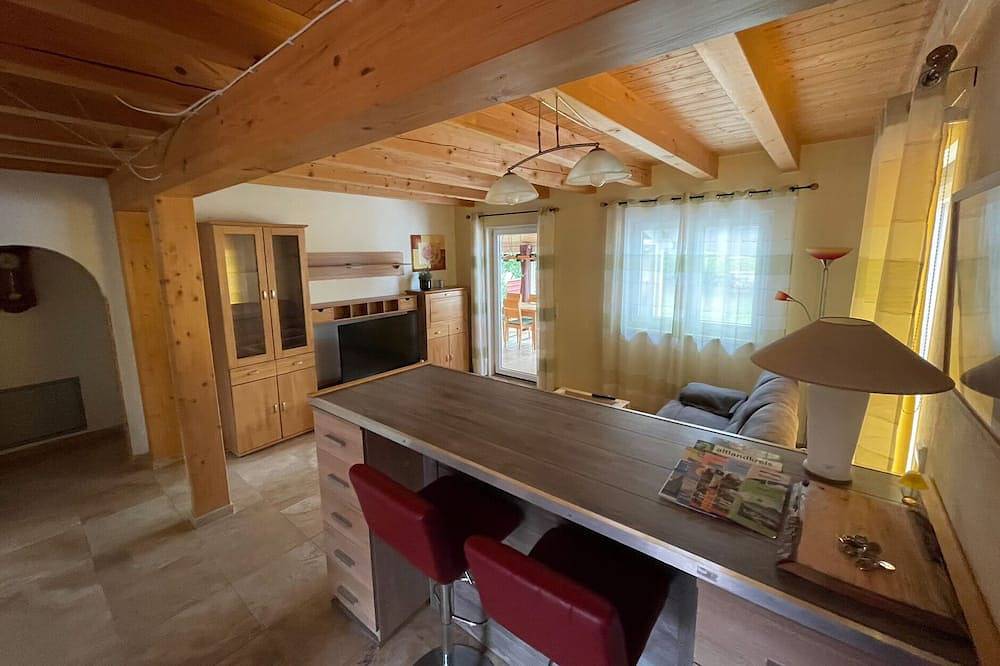 Ferienhaus für 4 Gäste mit 110m² in Bernbeuren in Bernbeuren, Romantische Straße