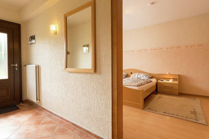 Ferienwohnung für 2 Personen, mit Terrasse und Garten in Hallenberg - 4