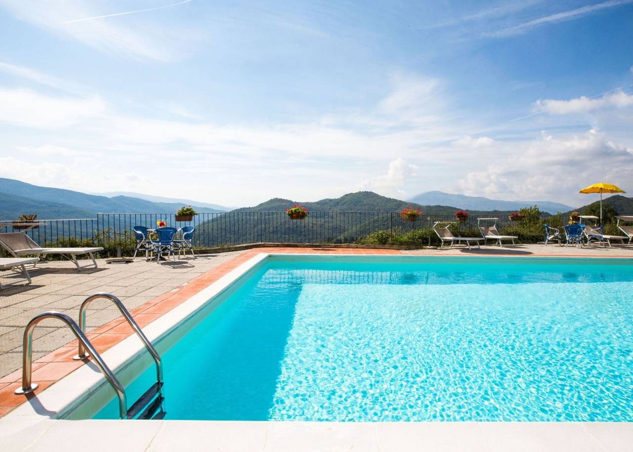 Agriturismo per 4 Persone in Dicomano, Firenze province