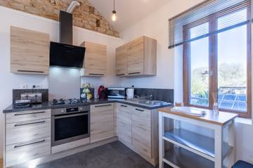 Maison De Vacances pour 4 Personnes dans Saint-Martial-d'Albarède, Périgord Vert, Photo 4