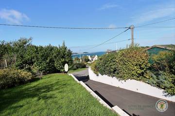 Gîte pour 5 Personnes dans Plougrescant, Région de Lannion, Photo 3