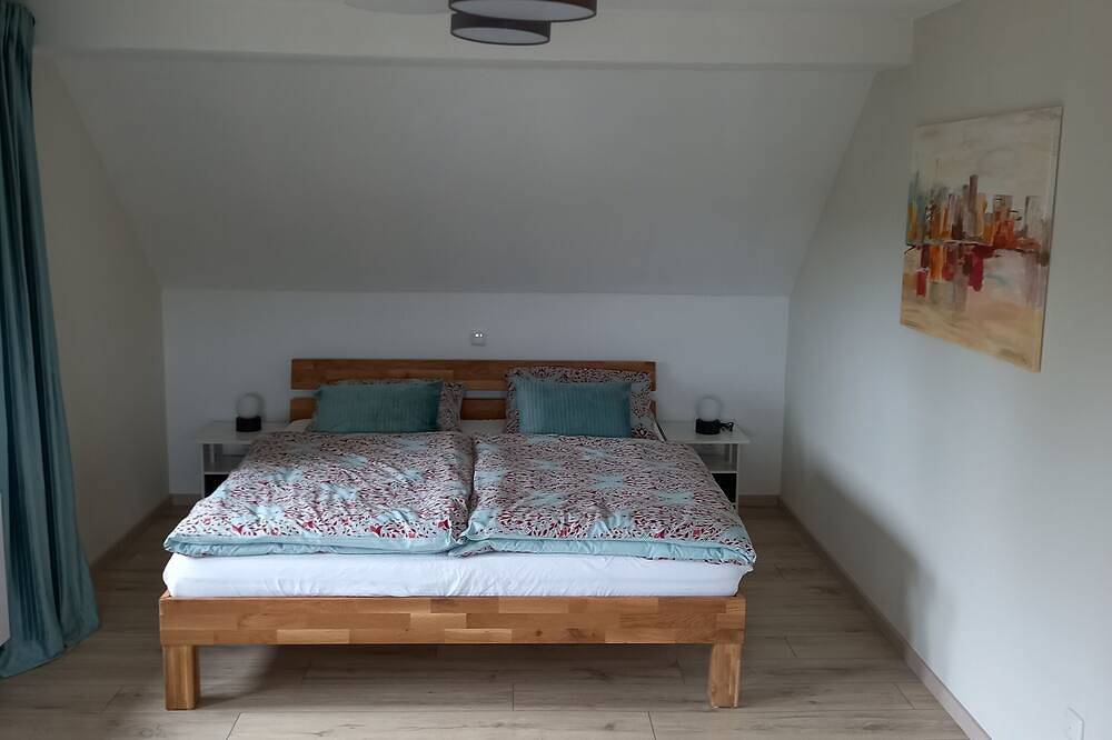 Appartamento intero, Very nice apartment with garden, perfect starting point for hikes, bike tours etc.   in Hürtgenwald, Naturpark Hohes Venn-Eifel