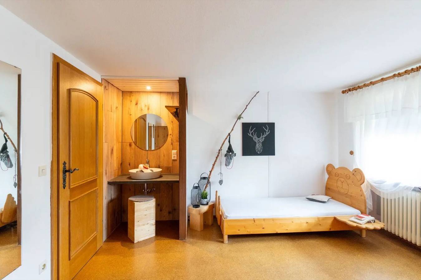 Ganze Wohnung, Ferienwohnung 'Wohnung Winterberg' mit Bergblick, privater Terrasse und Wi-Fi in Schonach, Südschwarzwald